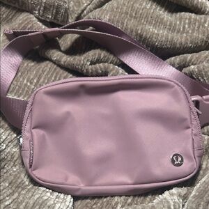 lululemon athletica Mini Bag in Lavender